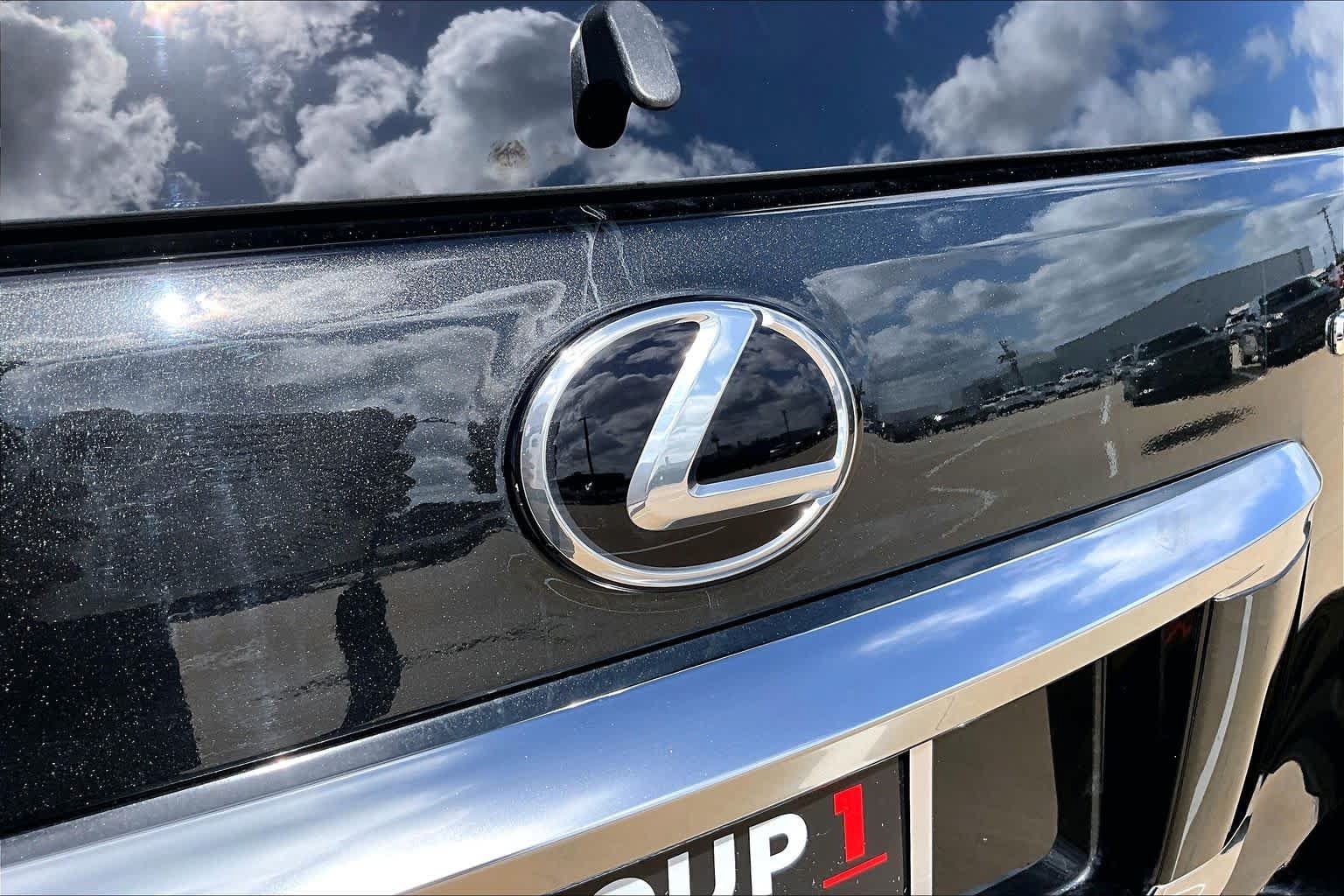 Used 2023 Lexus GX 460 Premium w/ Premium Package AWD/4WD image 31