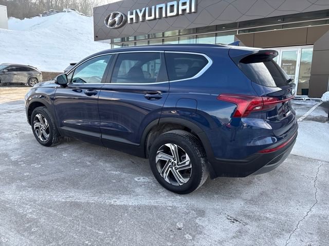 Certified 2022 Hyundai Santa Fe SE w/ Winter Weather Package image 3