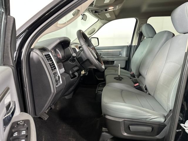 Used 2017 RAM 1500 Classic SLT image 11