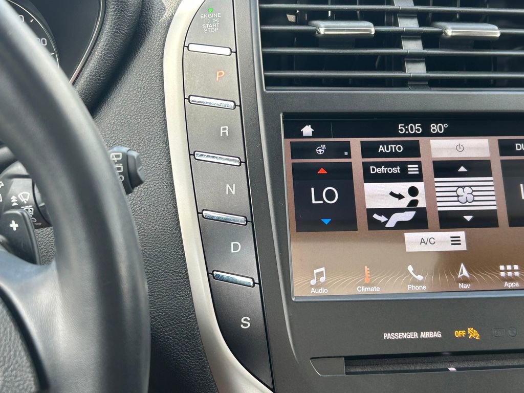 Used 2019 Lincoln MKC Reserve w/ MKC Climate Package FWD image 29