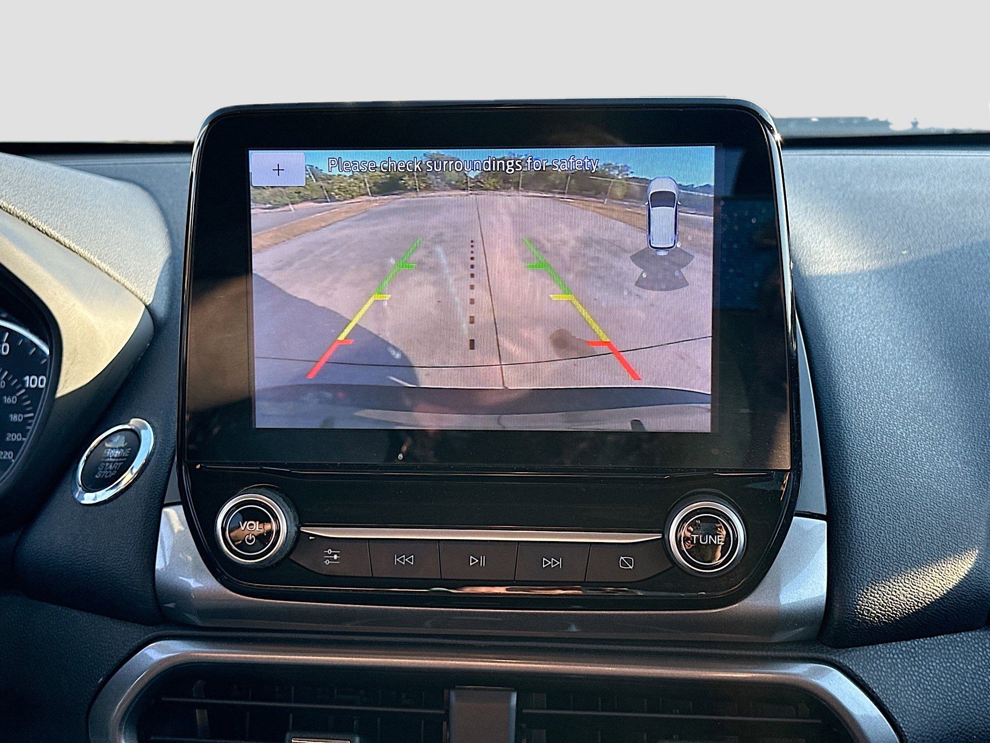 Certified 2021 Ford EcoSport SE image 13