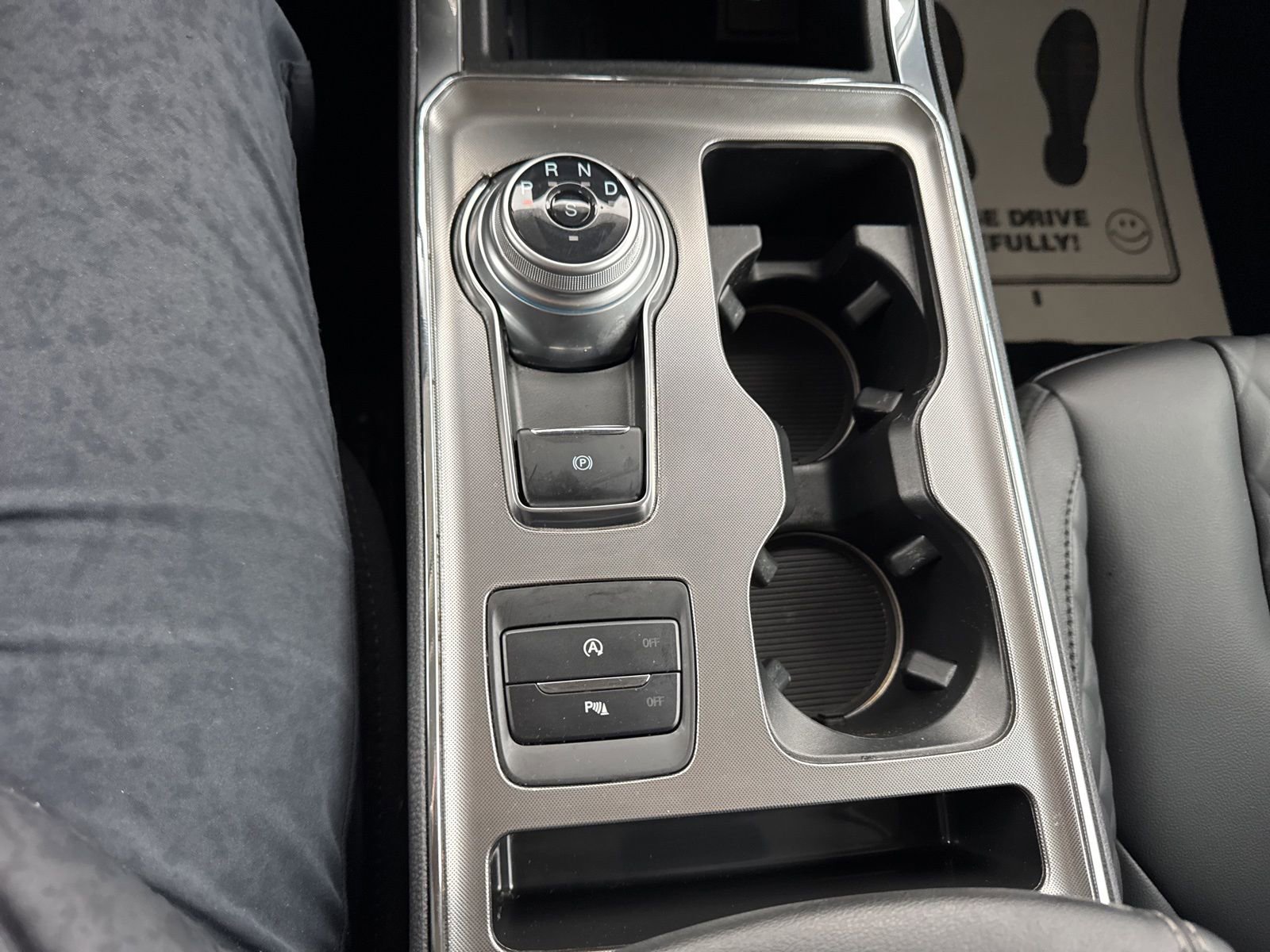 Certified 2024 Ford Edge Titanium image 29