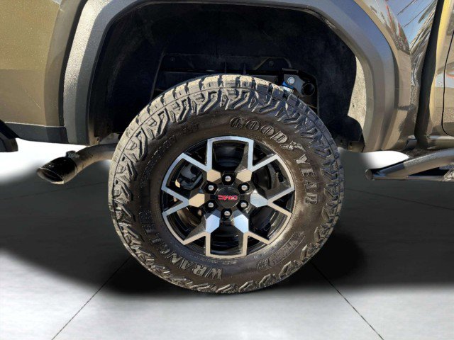 Used 2024 GMC Canyon AT4X image 52