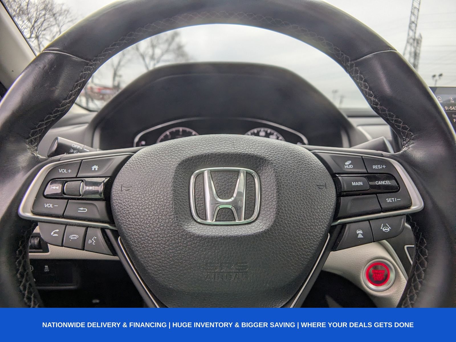 Used 2018 Honda Accord Touring image 30