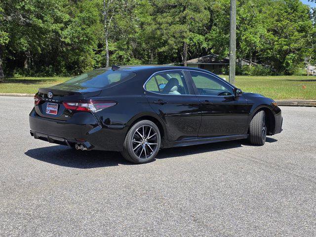 Certified 2024 Toyota Camry SE w/ Convenience Package FWD image 5