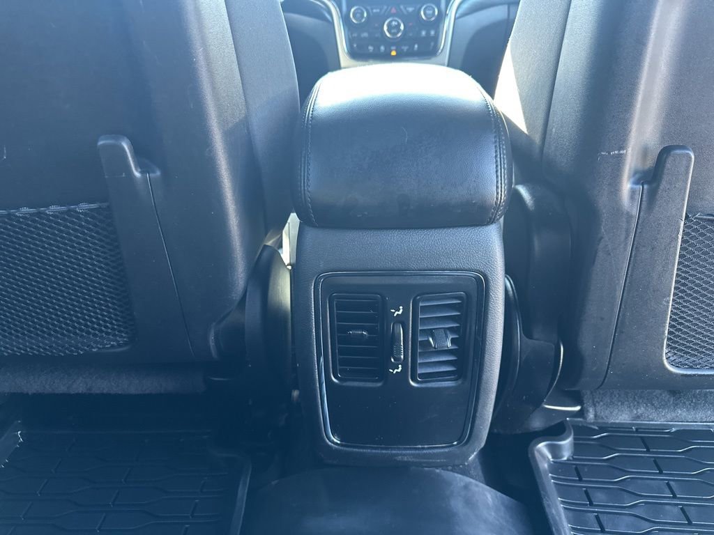 Used 2019 Jeep Grand Cherokee Laredo image 26
