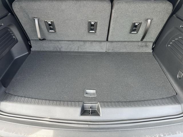 New 2026 GMC Acadia Elevation image 28