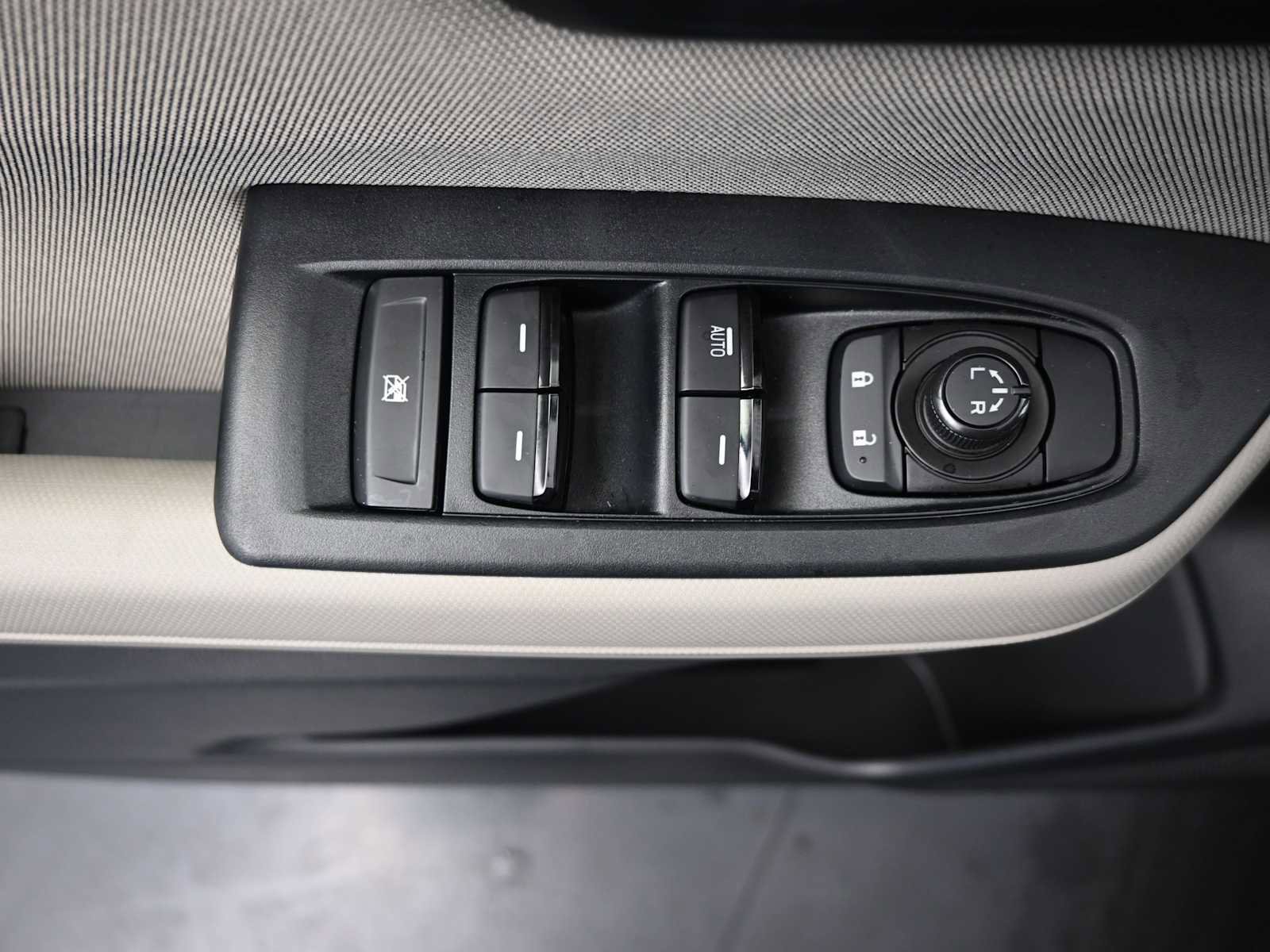 Used 2025 Subaru Forester image 7