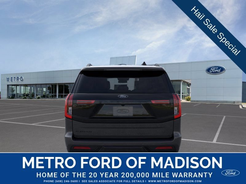 New 2025 Ford Expedition Platinum w/ Stealth Performance Package AWD/4WD image 6