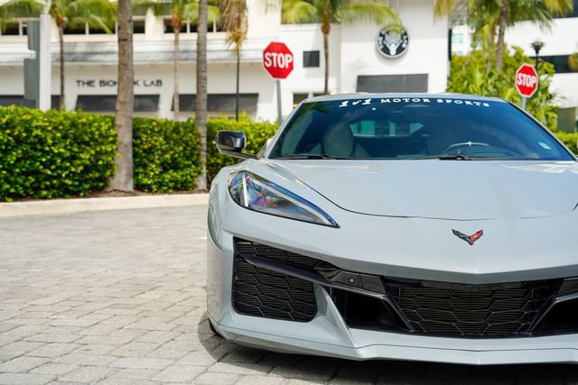 Used 2024 Chevrolet Corvette Z06 w/ Battery Protection Package RWD image 6