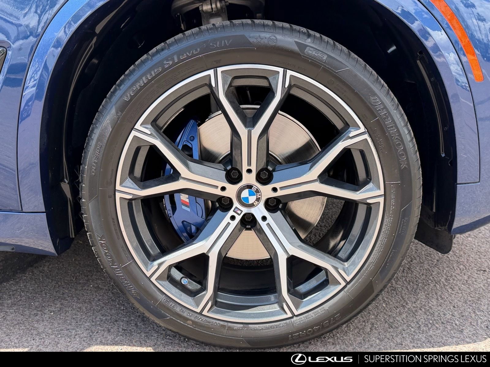 Used 2022 BMW X5 sDrive40i w/ M Sport Package RWD image 10