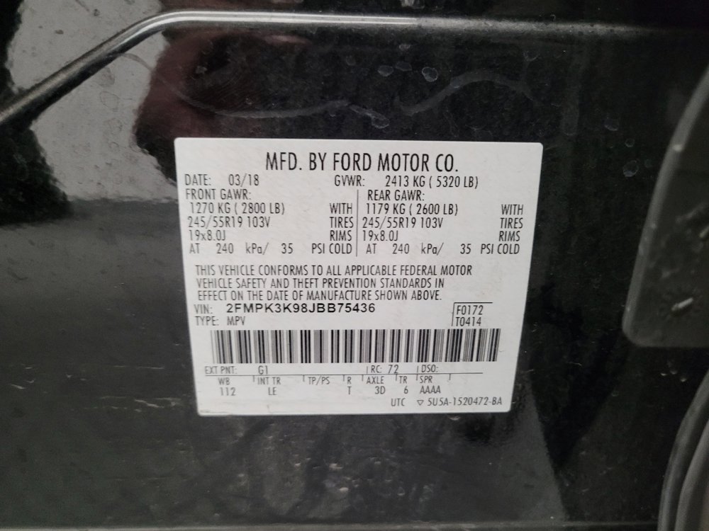 Used 2018 Ford Edge Titanium FWD image 33