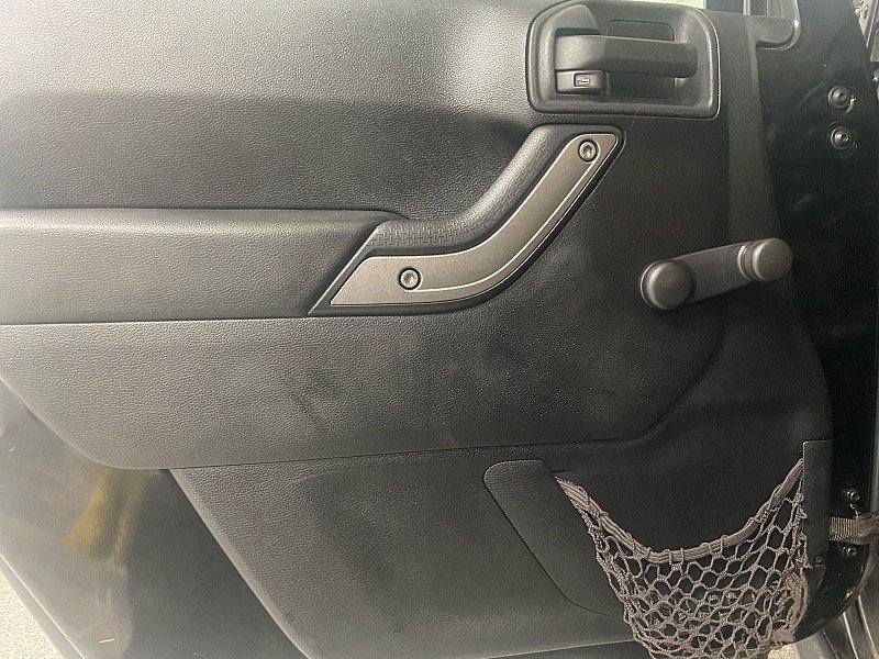 Used 2013 Jeep Wrangler Sport image 9