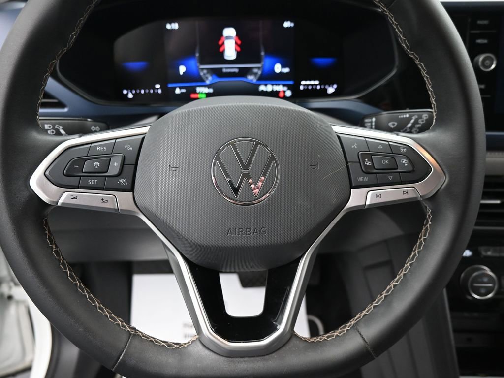 Used 2024 Volkswagen Taos SE image 21