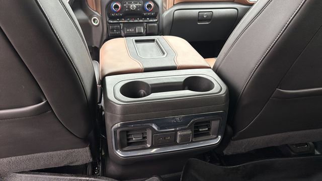 Used 2021 Chevrolet Silverado 1500 High Country image 21