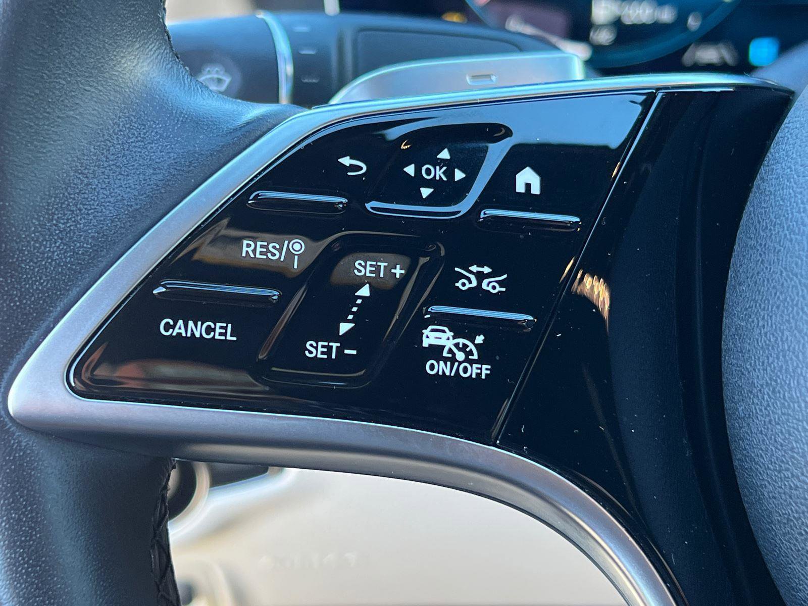 Used 2022 Mercedes-Benz E 350 Sedan image 25