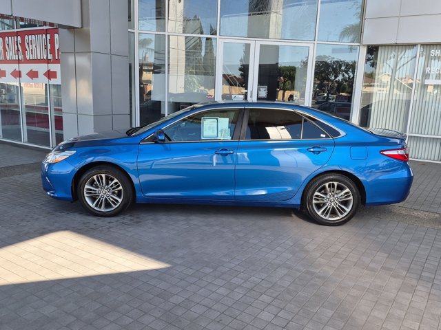 Used 2017 Toyota Camry SE FWD image 12