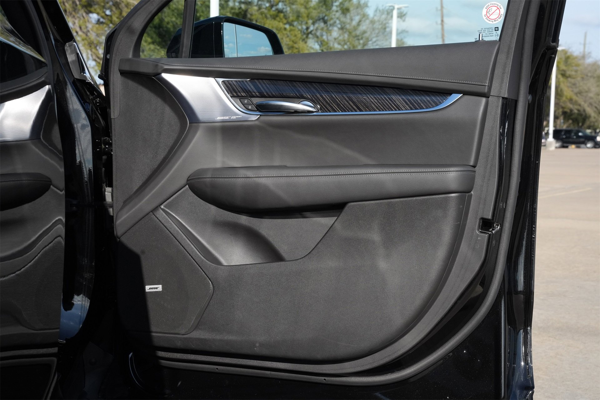 Certified 2025 Cadillac XT6 Premium Luxury image 28