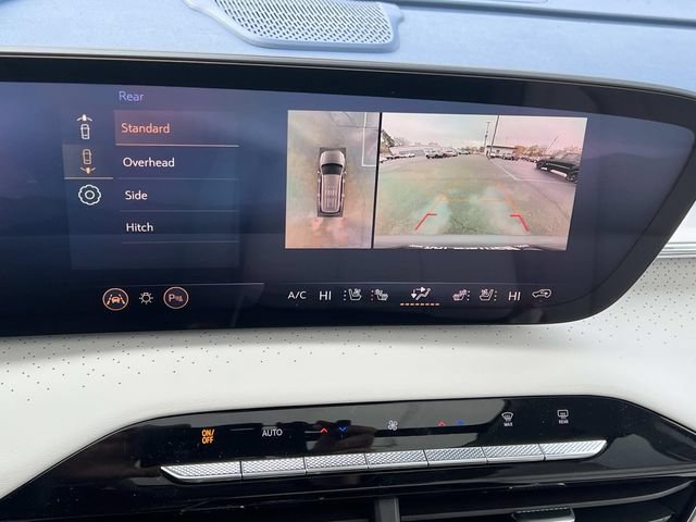 New 2026 Buick Enclave Avenir w/ Super Cruise Package FWD image 24