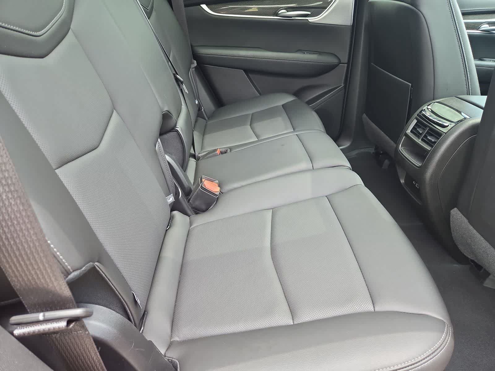 Used 2024 Cadillac XT5 Sportv AWD/4WD image 19