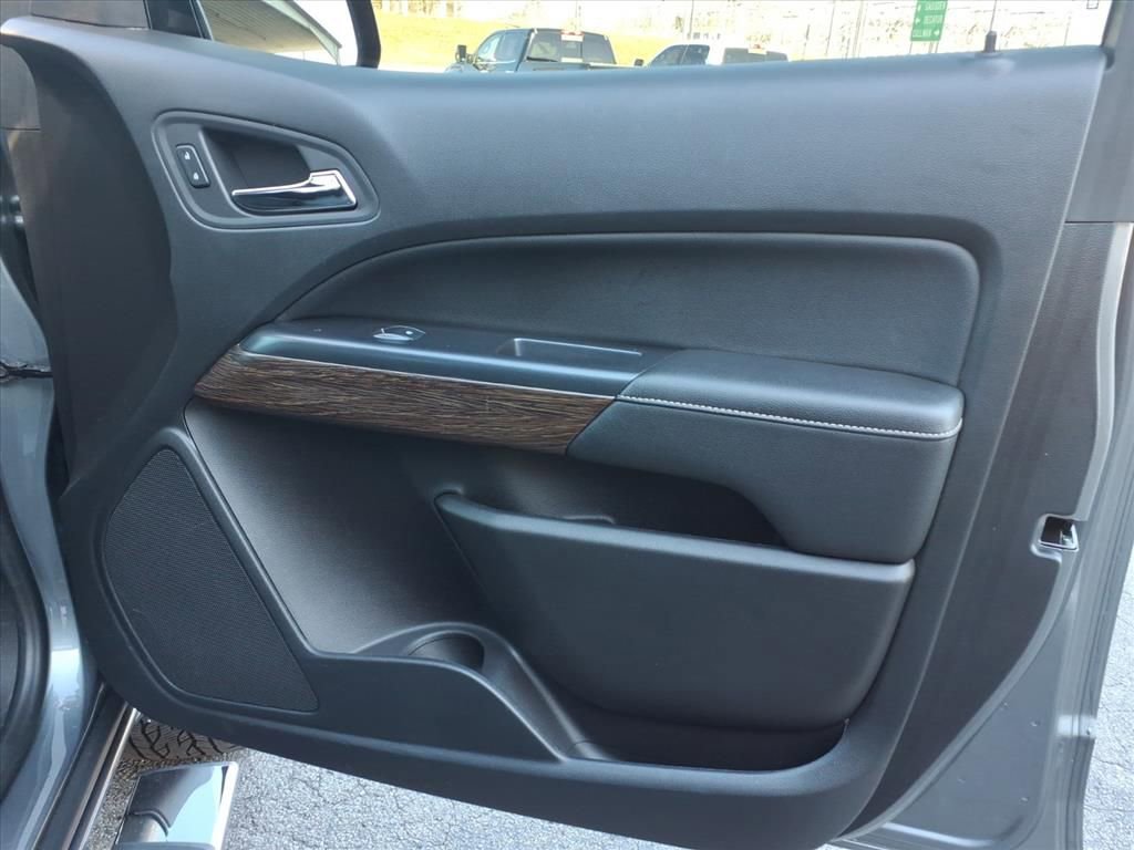 Used 2019 GMC Canyon Denali image 12