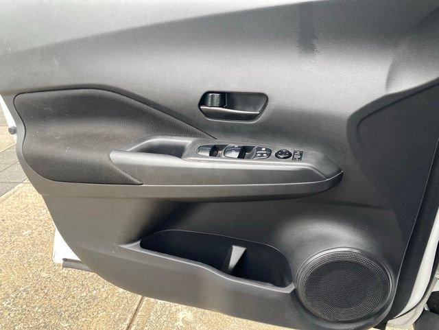 Used 2023 Nissan Kicks S FWD image 18