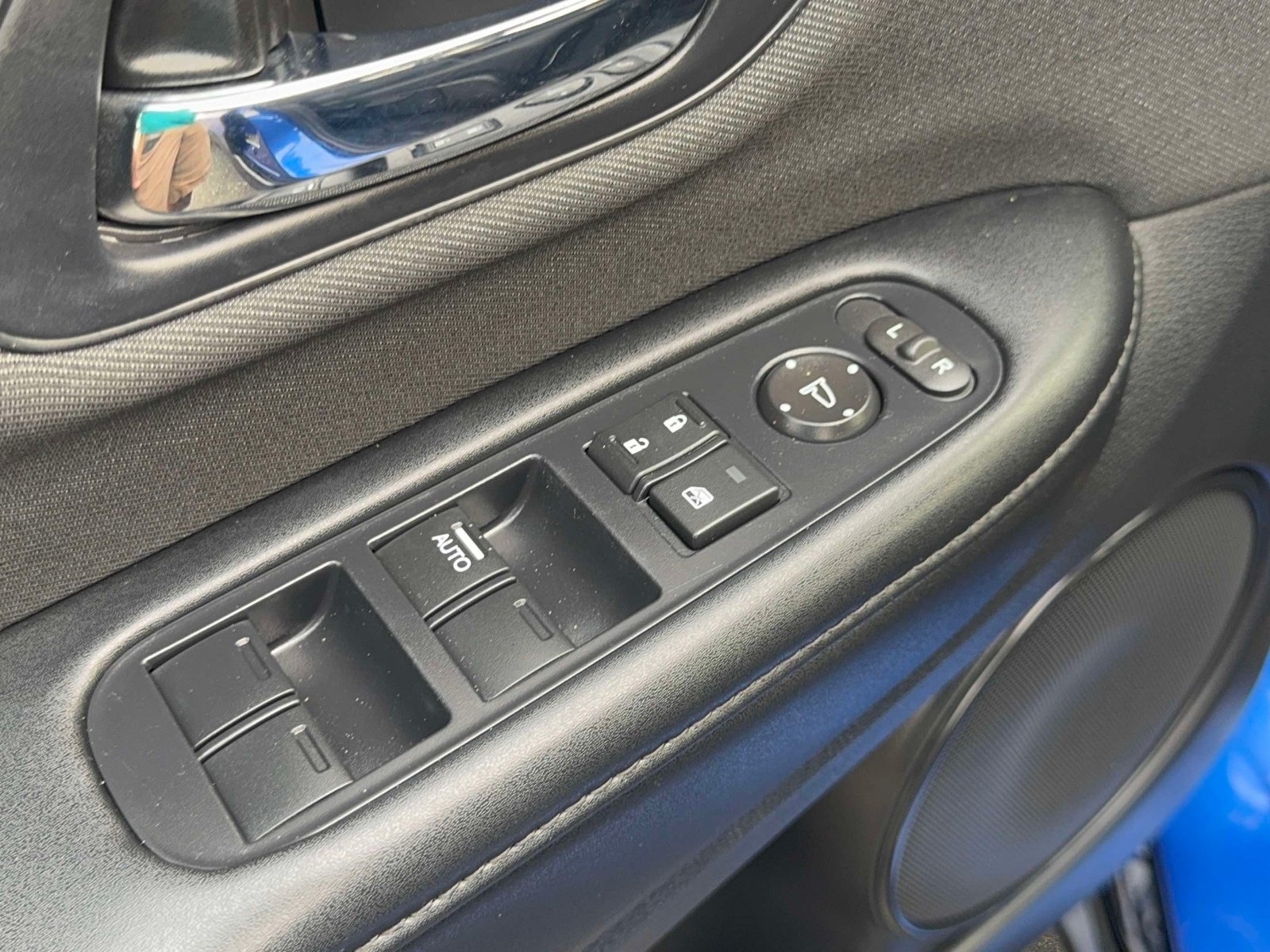 Used 2022 Honda HR-V Sport image 21