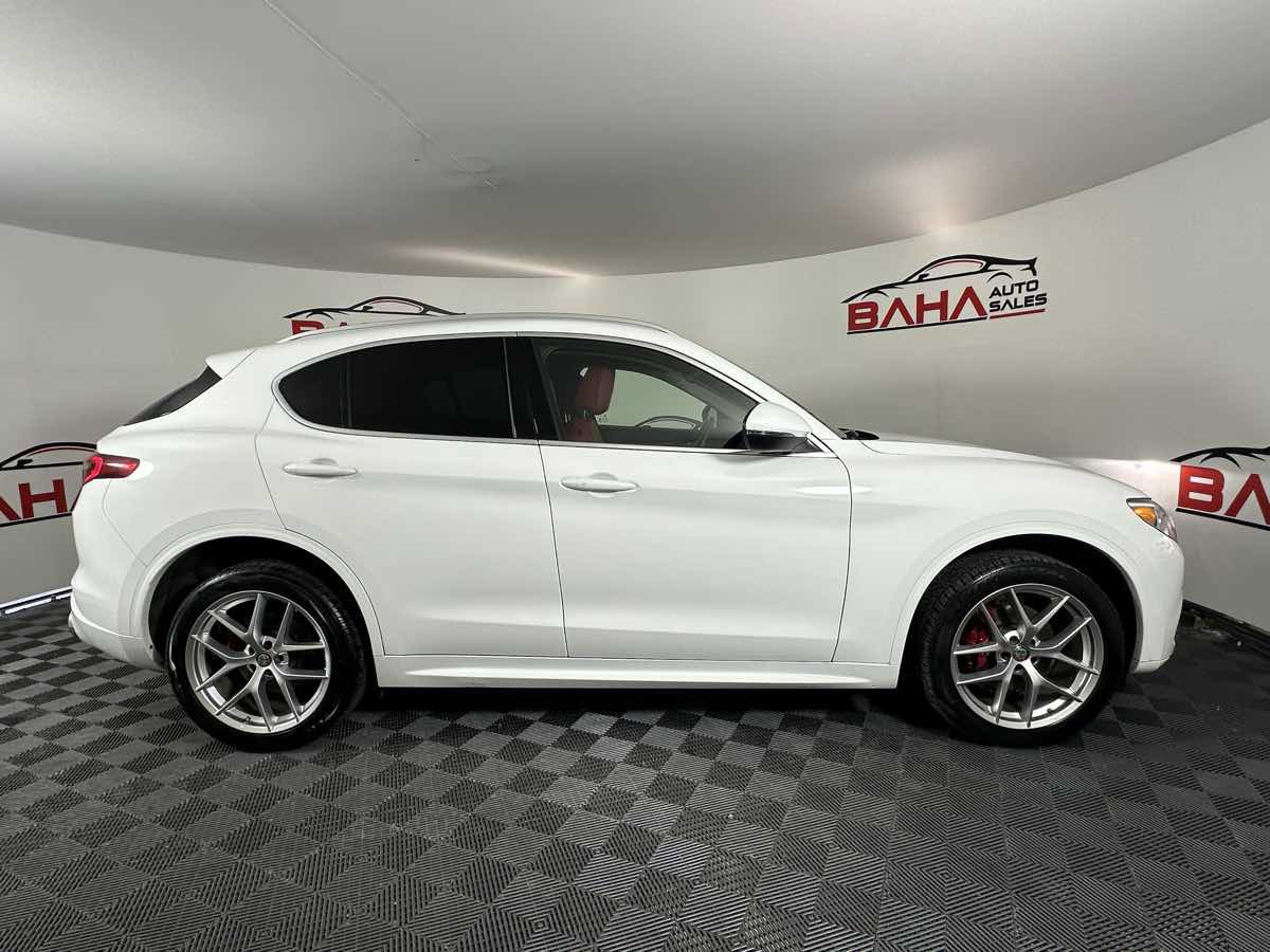 Used 2021 Alfa Romeo Stelvio Ti w/ Active Assist 2 Package TI image 10