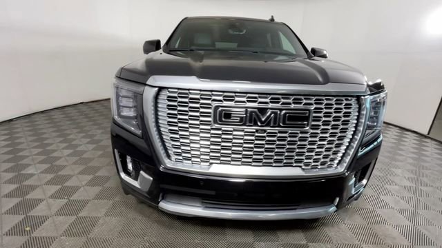 Used 2023 GMC Yukon Denali w/ Denali Reserve Package AWD/4WD image 10