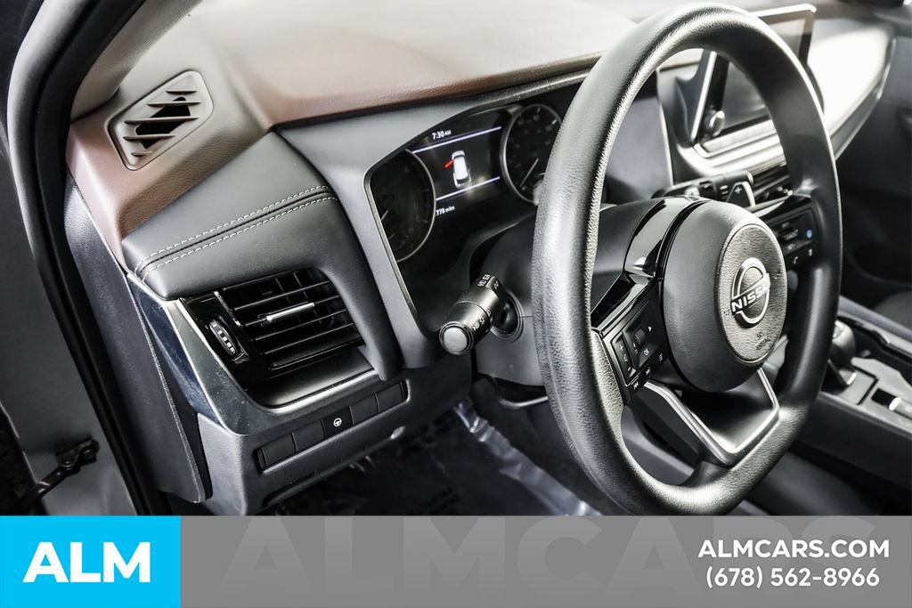 Used 2022 Nissan Rogue SV FWD image 33
