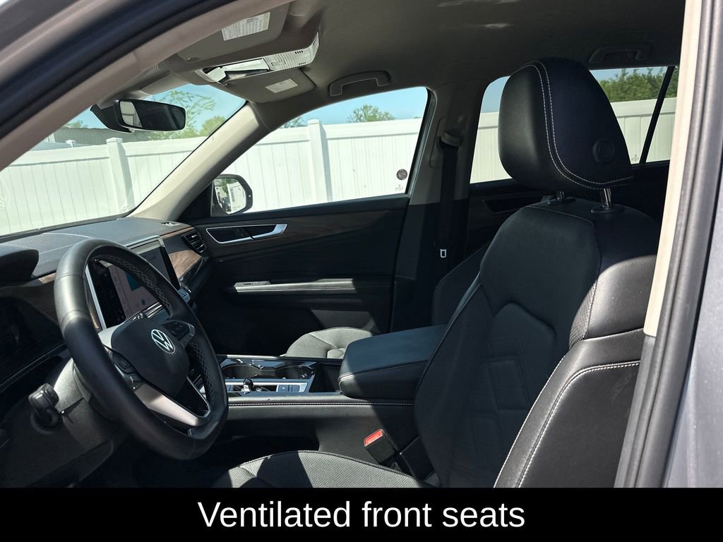 Used 2024 Volkswagen Atlas SE AWD/4WD image 11