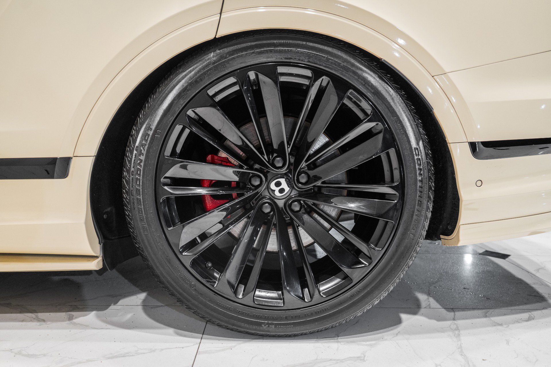 Used 2021 Bentley Bentayga Speed image 15