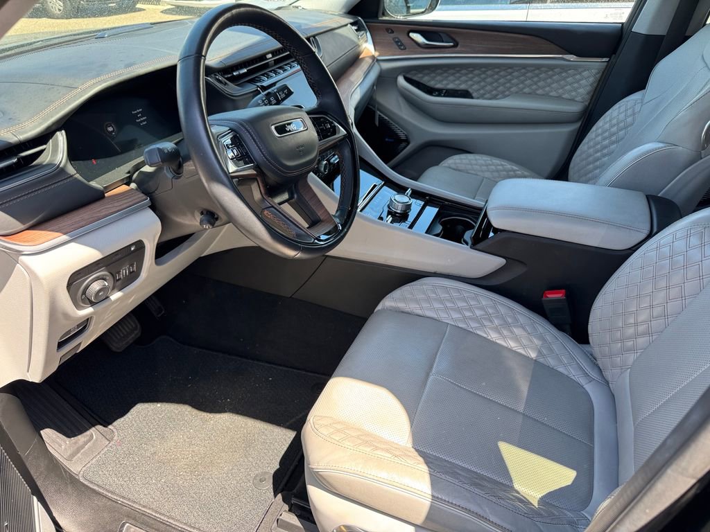 Certified 2022 Jeep Grand Cherokee Summit image 23