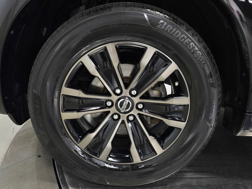 Used 2020 Nissan Armada Platinum w/ Captain's Chairs Package AWD/4WD image 11