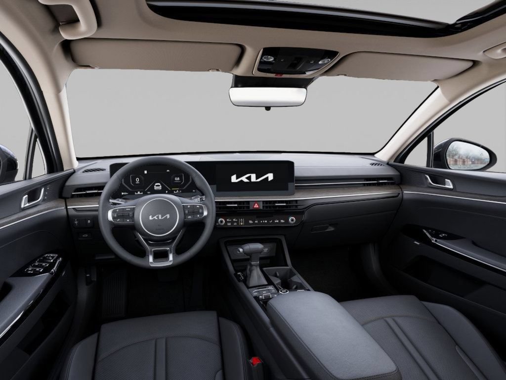 New 2025 Kia K5 EX FWD image 14