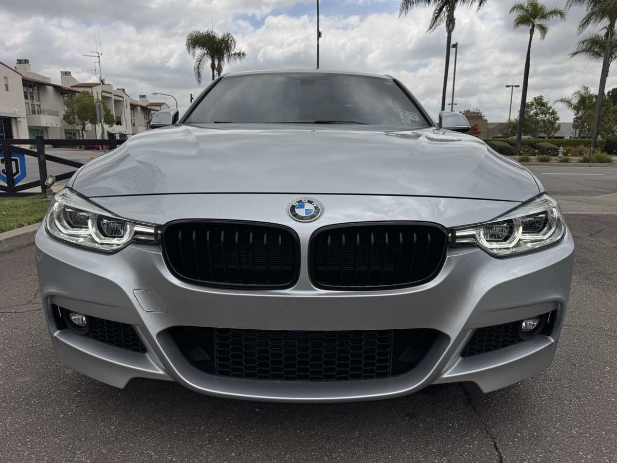 Used 2018 BMW 340i Sedan RWD image 12