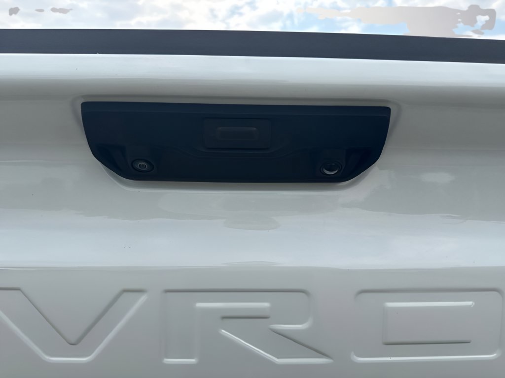 Used 2025 Chevrolet Silverado 1500 LTZ w/ LTZ Premium Package AWD/4WD image 33