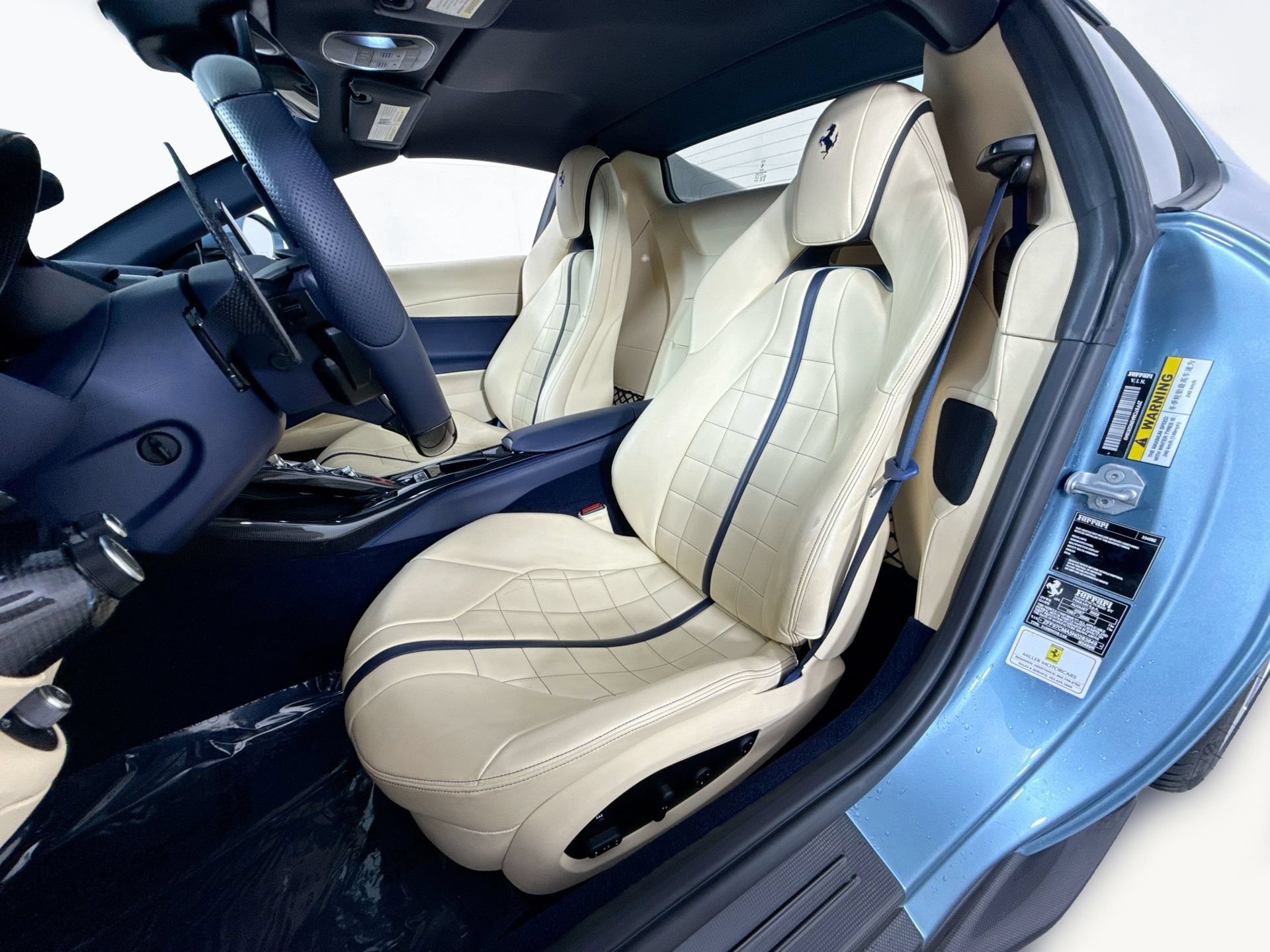 Certified 2022 Ferrari 812 GTS RWD image 9