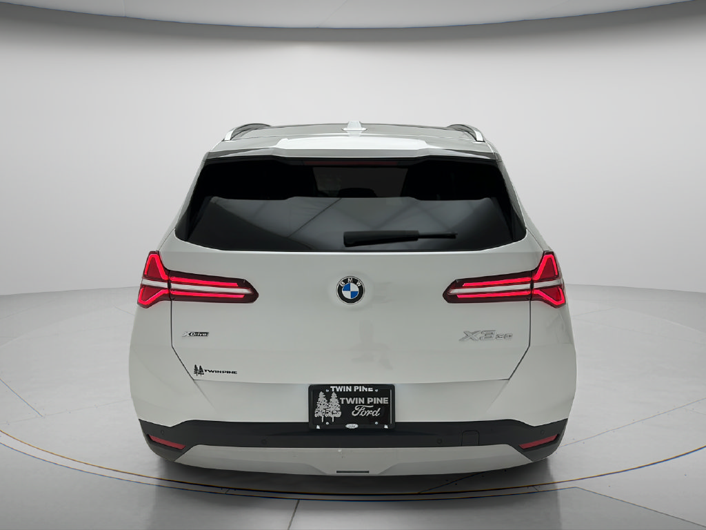 Used 2025 BMW X3 xDrive30i AWD/4WD image 7