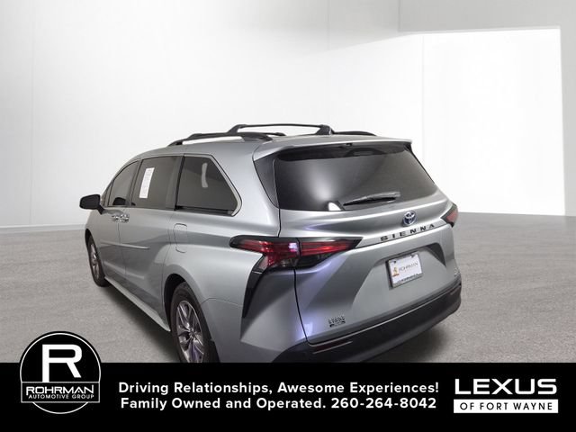 Used 2022 Toyota Sienna XLE FWD image 10