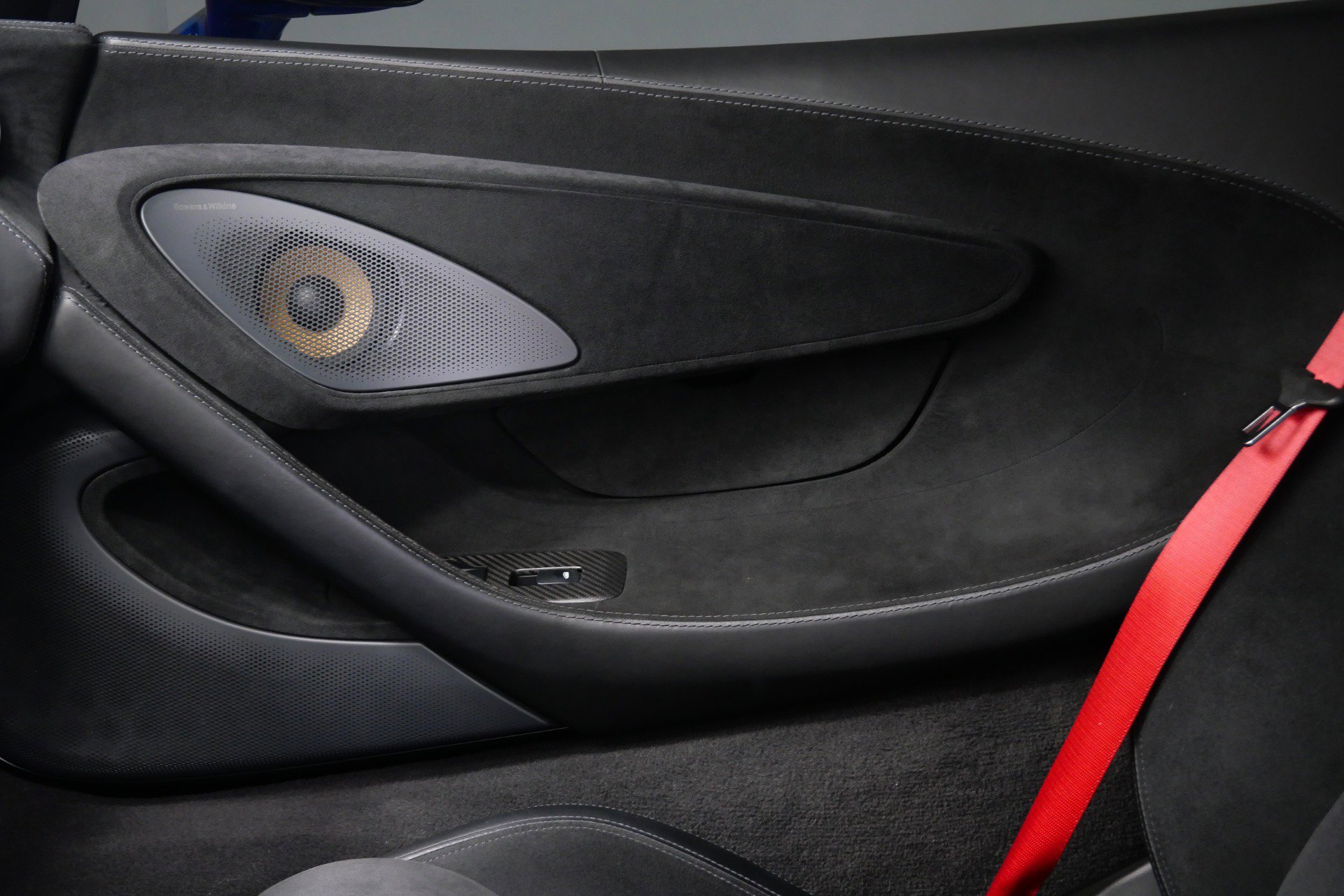 Used 2019 McLaren 600LT image 35