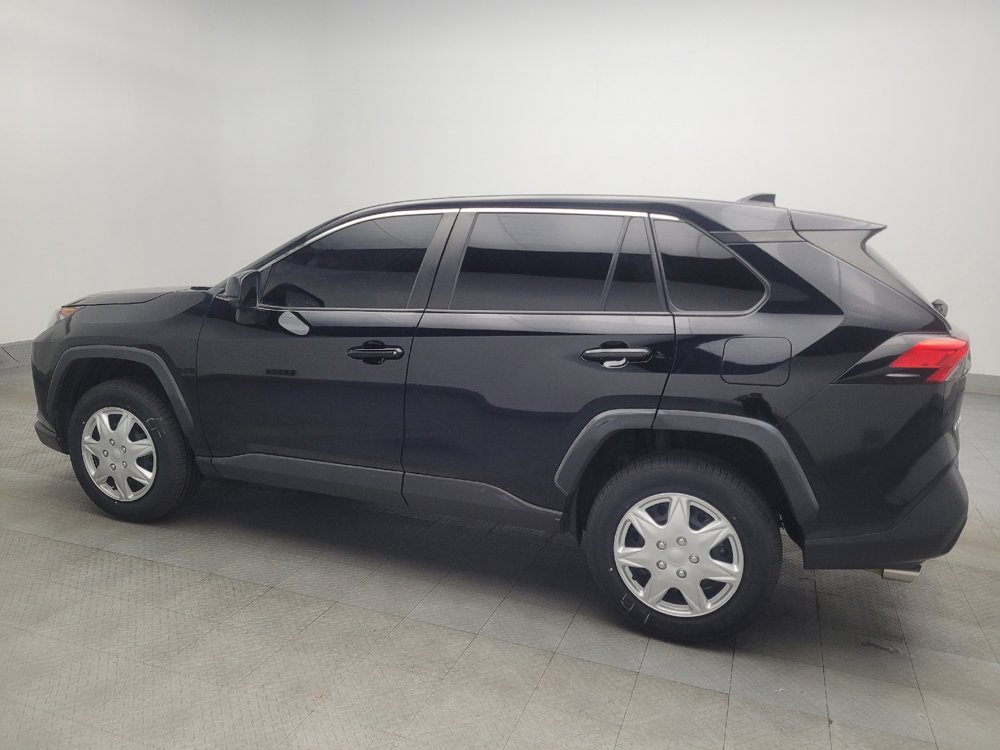 Used 2022 Toyota RAV4 LE image 3