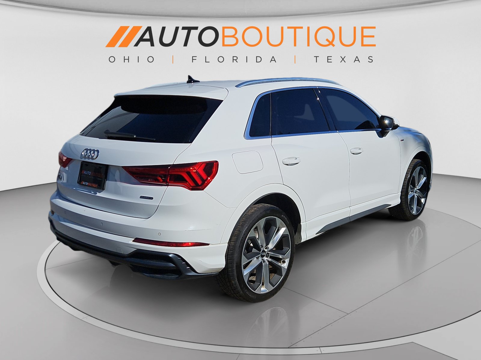 Used 2020 Audi Q3 2.0T Premium Plus w/ Premium Plus Package AWD/4WD image 5