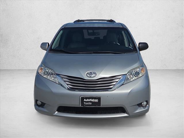 Used 2016 Toyota Sienna XLE w/ XLE Navigation Package AWD/4WD video 2