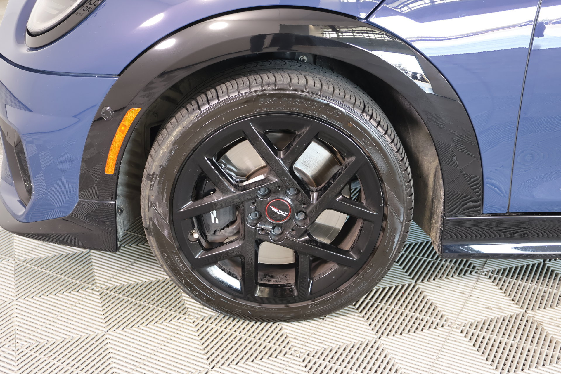 Certified 2025 MINI Cooper S FWD image 19