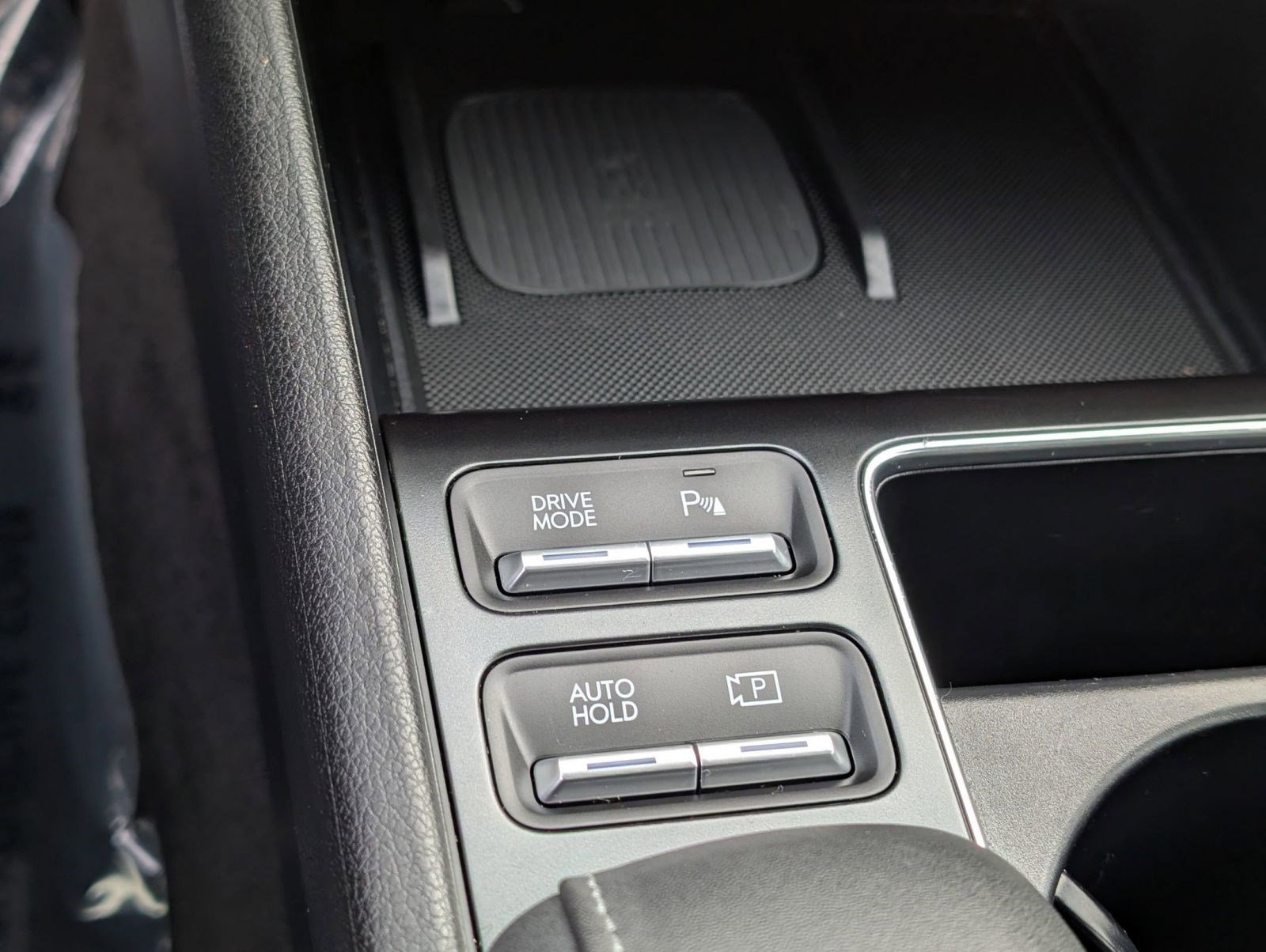 Used 2024 Hyundai Sonata Limited image 28