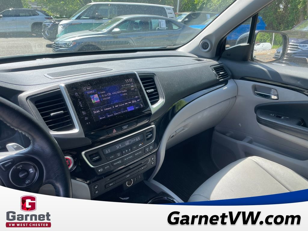 Used 2018 Honda Pilot Elite image 18