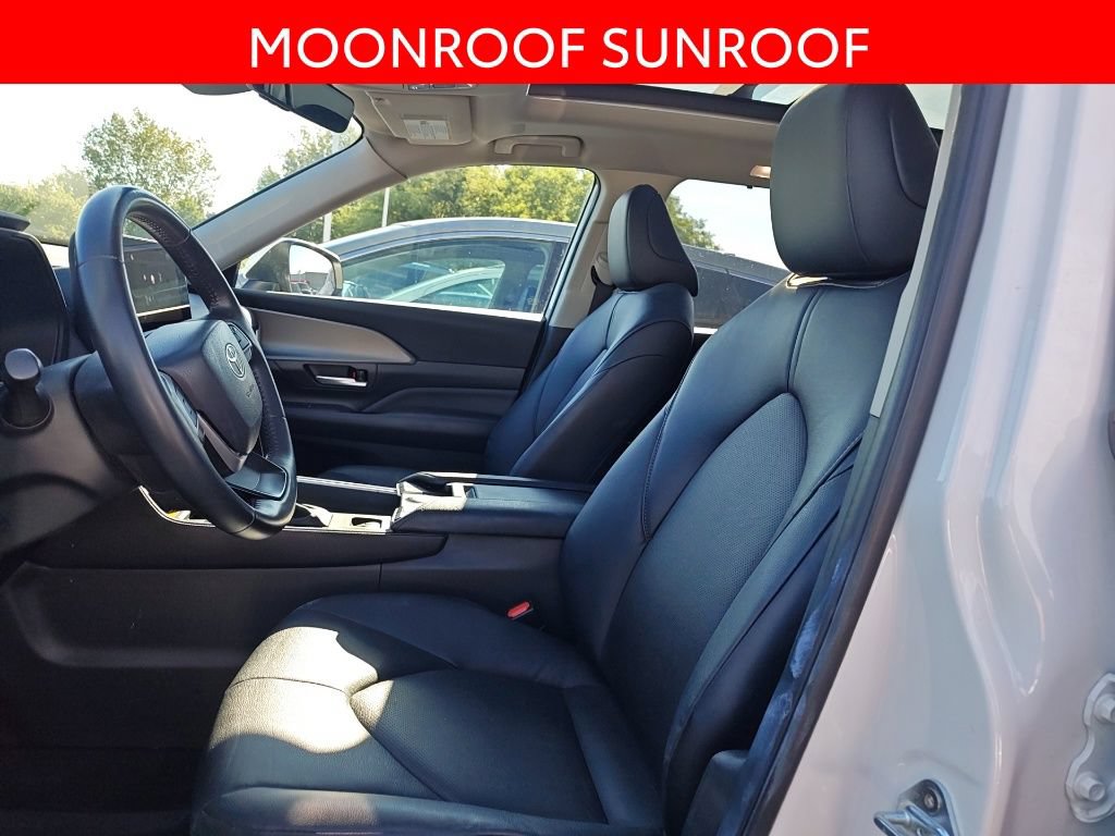 Used 2024 Toyota Grand Highlander AWD image 6