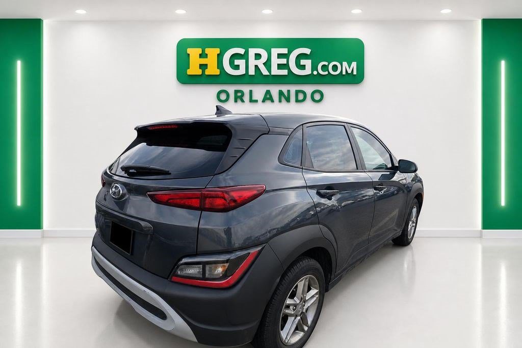 Used 2022 Hyundai Kona SE w/ Cargo Package FWD image 6