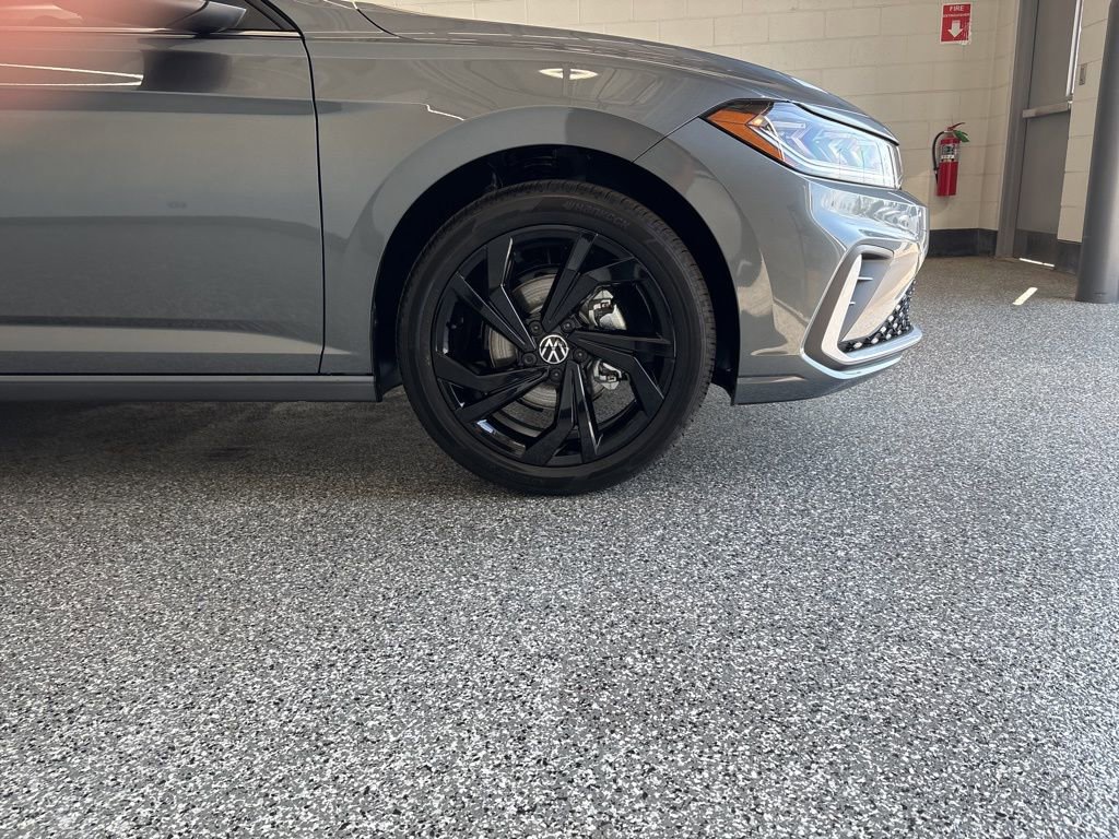 New 2026 Volkswagen Jetta SE image 43